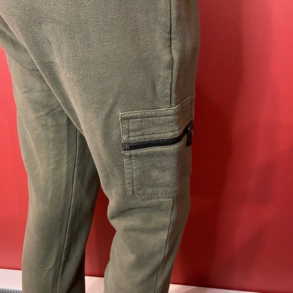 True Religion Women's Olive Green Cargo Zip Jogger Pant - Size Small - Picture 4 of 6